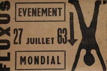 Imprimé sur papier kraft annonçant l'événement d'ouverture du "Festival Mondial Fluxus et Art Total" le 27 juillet 1963 | © DR | courtesy Marcel Alocco