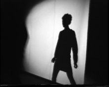Julien Blaine | capture d'écran du film de la performance "Pression Im/pression Surim/pression", 1980 | © Julien Blaine | photographie : © DR | courtesy MAMAC